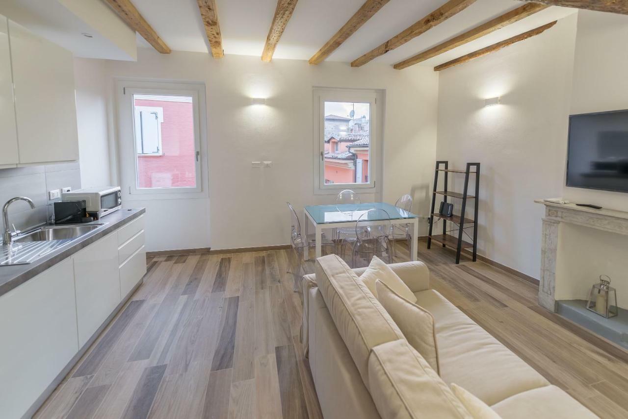 Realkasa Canonica Apartment Bologna Ngoại thất bức ảnh