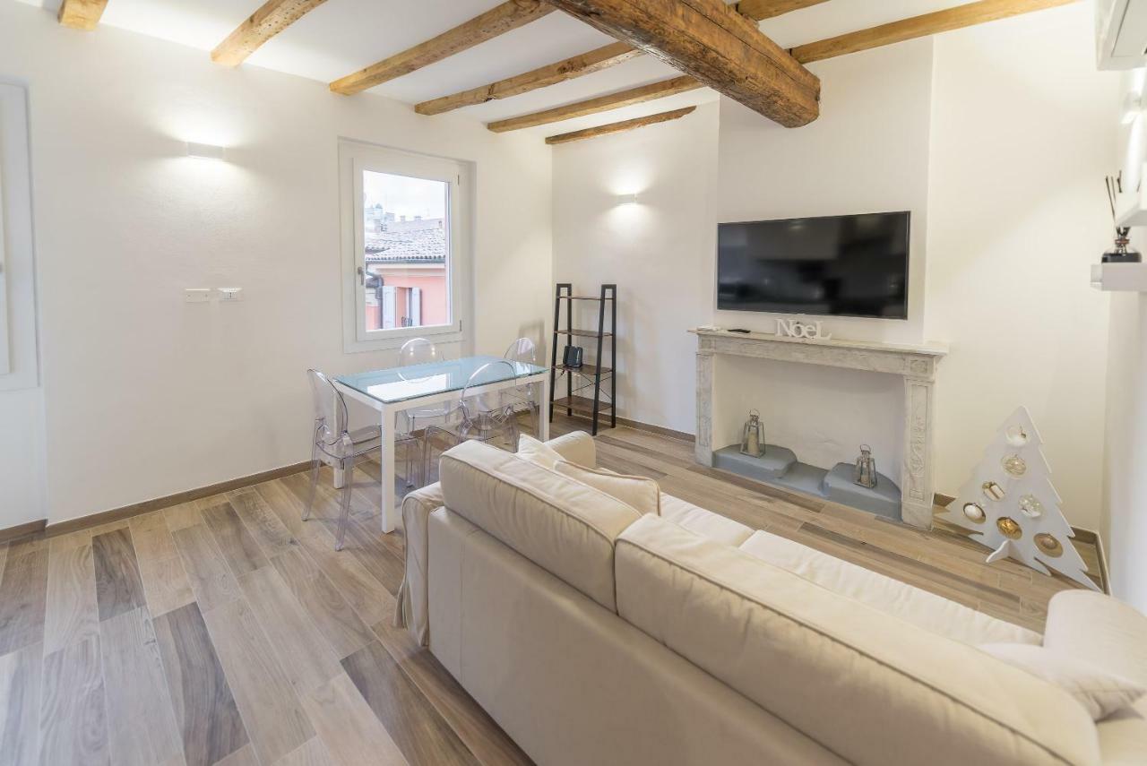 Realkasa Canonica Apartment Bologna Ngoại thất bức ảnh